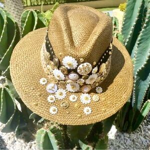 Gorgeous women’s hat with decorations. Size 6